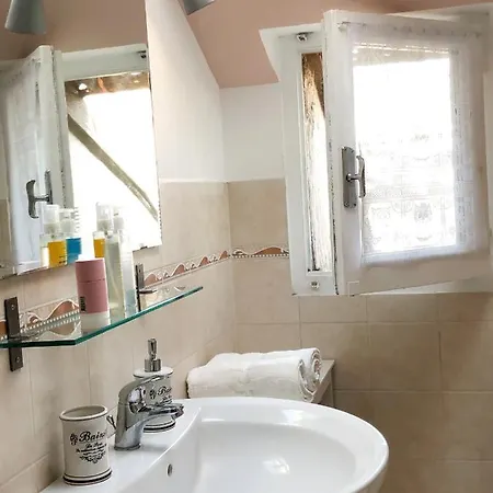 Apartment Casa Di Susy, Stupendo Loft In Turin